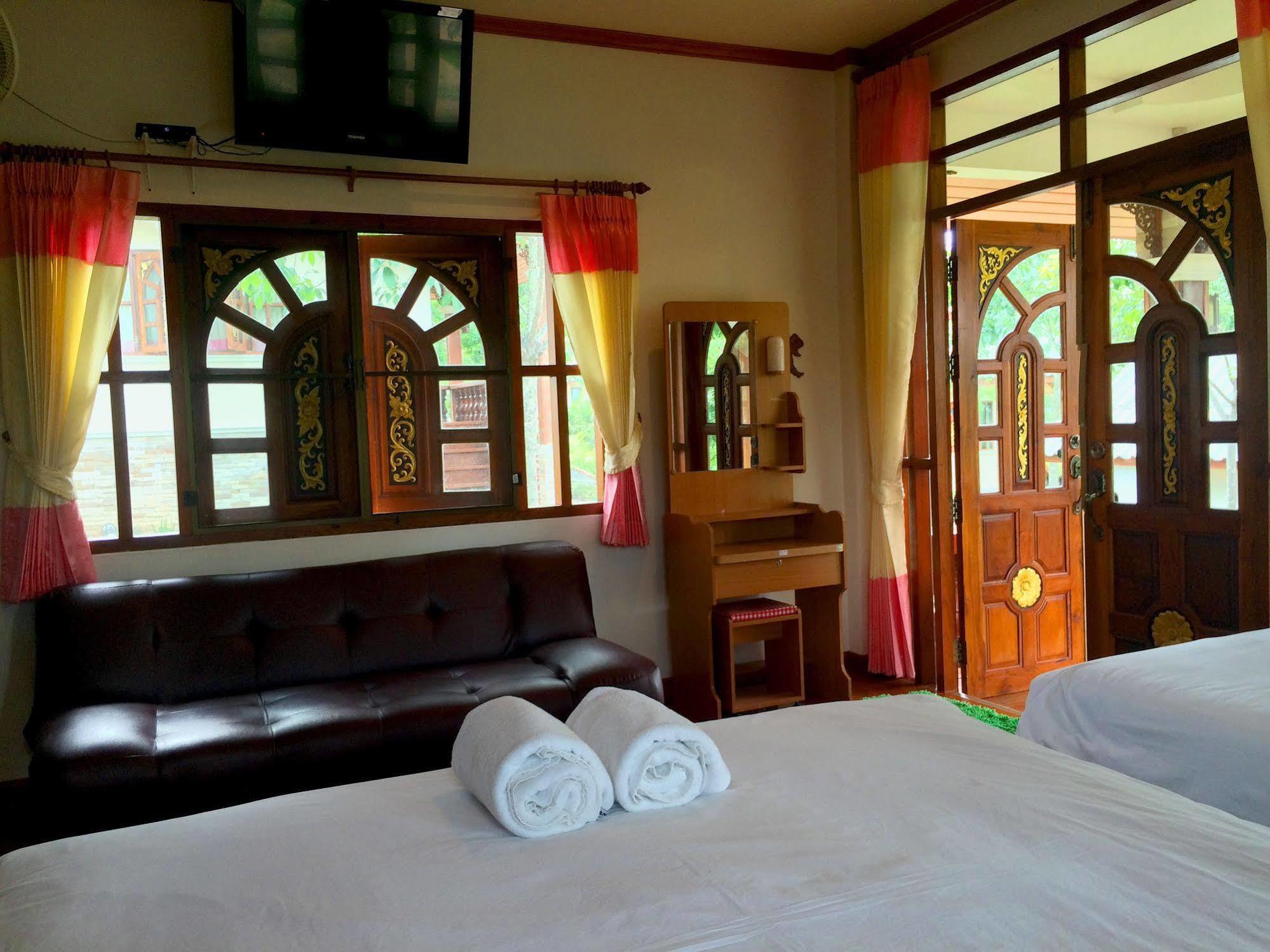 Mont Goei Pai Hotel Ngoại thất bức ảnh